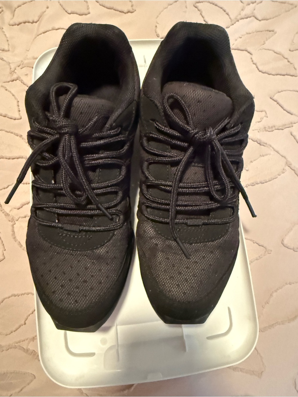 Capezio X -Fierce Dansneaker® Spins with Ease Size 7.5 US